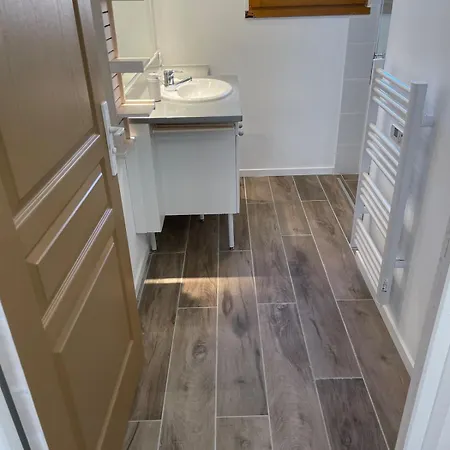 T2 Meublé 42m2 Avec Terasse Le Monastere